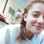betsy robinson - @_cruton__ - Instagram