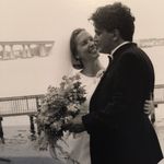 Elizabeth Thomson - @betsy.thomson - Instagram