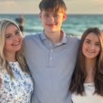 Betsy Wade - @jbwadee - Instagram