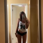 Elizabeth Wade - @betsywade06 - Instagram
