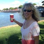 Betsy Ward - @betsyward222 - Instagram