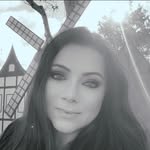 Betsy Webb - @betsy.webb - Instagram