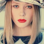 Bette Benson - @parislatock - Instagram