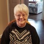 @bett.yackerman - Instagram