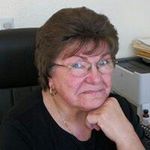 Betty Beebe - @bettybeebe - Instagram