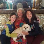 Betty Knowles - @bettyknowles_22 - Instagram