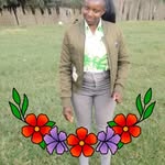 Betty Painter - @beatricemwangi79 - Instagram