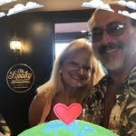 Betty Fekete - @bettyredo64 - Instagram