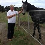 Les-Betty Redpath - @5camcaespec - Instagram