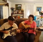 Betty Rewis - Facebook