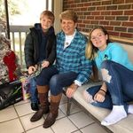 Betty Rineart - @betty.rinehart.10 - Instagram