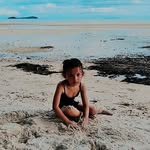 Betty Jewinita Siringo Ringo - @betty.j.ringo.7 - Instagram
