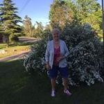 Bette Streeter - @streeterbette - Instagram