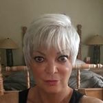 Betty Stuart - @legsstuart - Instagram