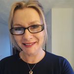 Bev Baker - @baker.bev - Instagram
