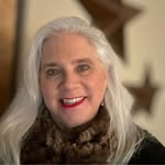 Bev Dickinson - @callmebeverage - Instagram