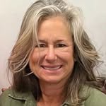 Bev Evans - @saltywatergirl - Instagram