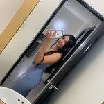 Beverly Flores - @beverlyfloress - Instagram