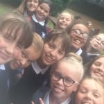 Sarah Hinchly - @bev_friends_x - Instagram