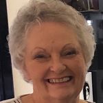 Bev Giles - @snowman_fancy - Instagram