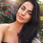 Bev Hewitt - @bevhewitt13 - Instagram