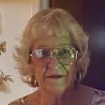 Bev Jensen - @craftymombj - Instagram