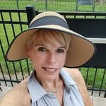 Bev Smith - @rdtrip2020 - Instagram