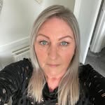 Bev Willis - @duchesscandlesmelts - Instagram