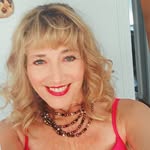 Beverly Crane - @beverlytana - Instagram