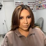 Beverly Crowe - @hurumtysom0 - Instagram