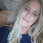 Beverley Dawson - @beesheehy21 - Instagram
