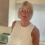 Beverley Harris - @bevs98 - Instagram