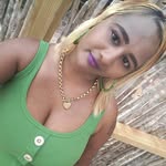 Beverly Bernard - @wifeymrsrowe - Instagram