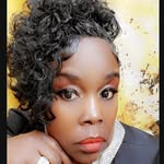 Beverly Burns - @queenbeeblk - Instagram