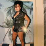 Beverly Callender - @lovely_beverly79 - Instagram
