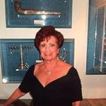 Beverly Fox - @foxylady2029 - Instagram