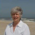 Beverly Hart - @bevee43 - Instagram