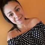 Beverly Hernández - @beverlyhernandez49 - Instagram