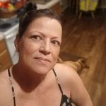 Beverly Holt - @bjellist - Instagram