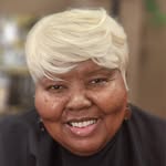 Beverly Howard - @bevhow - Instagram