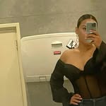 Beverly Kelly - @bevzkelly - Instagram