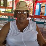 Beverly Kelly - @beverlykelly535 - Instagram