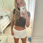 Beverly kingston - @bevy_bunny - Instagram