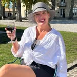 Beverly Lang - @beverlylang8 - Instagram