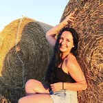 Beverly Mcfarland - @iqv8652631 - Instagram