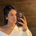 Beverly Navarro - @bevnnnn - Instagram