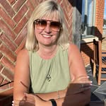 Beverly Ringrose - @beverlyringrose - Instagram