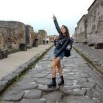 Beverly Rose - @beverlyroseyoga - Instagram