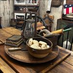 Beverly Sharp Bulle - @bevscabincreations - Instagram