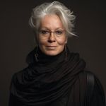 Beverly Simms - @beverlysimms - Instagram